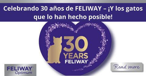 Insignia morada en forma de corazón con la silueta de un gato dorado y el texto “30 Years FELIWAY”, rodeada por el contorno de un corazón brillante.